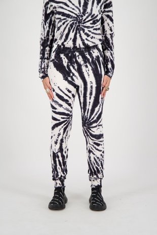 Reinders pants tie dye